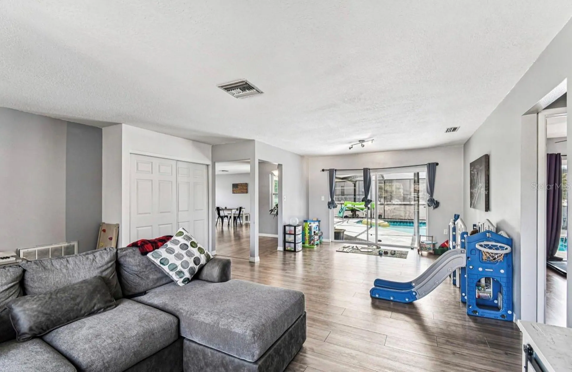 7112 Vista Way Port Richey FL 34668