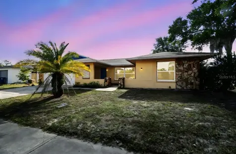 7112 Vista Way Port Richey FL 34668