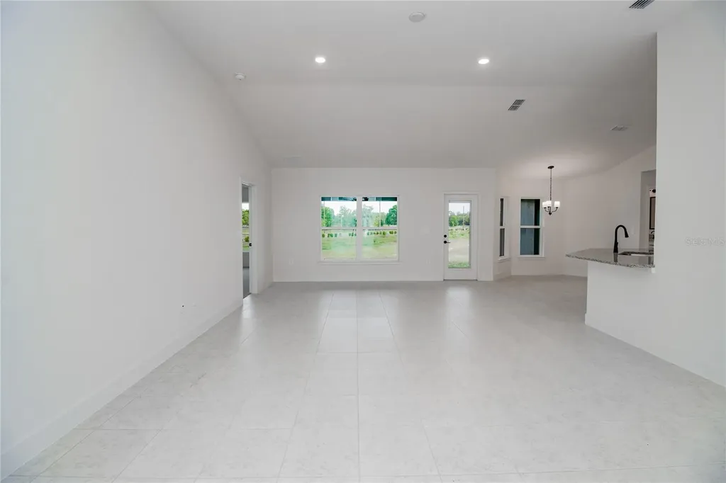 1222 Hickory Nut Drive Lake Wales FL 33898