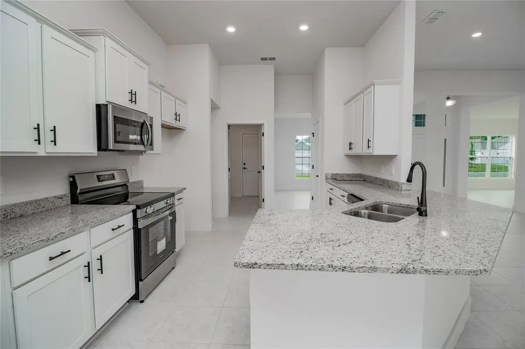 1222 Hickory Nut Drive Lake Wales FL 33898
