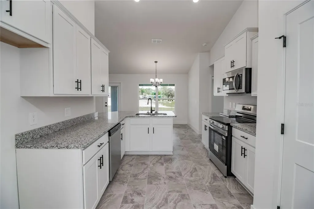 1230 Hickory Nut Drive Lake Wales FL 33898