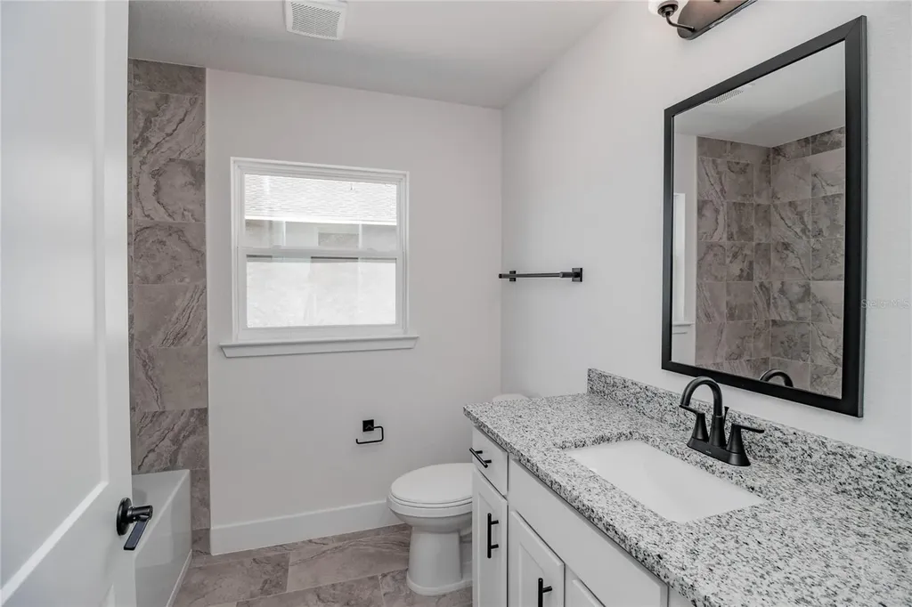 1230 Hickory Nut Drive Lake Wales FL 33898
