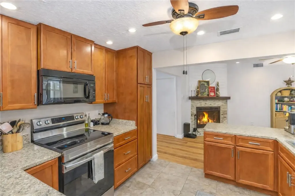 3137 Loblolly Street Deltona FL 32725