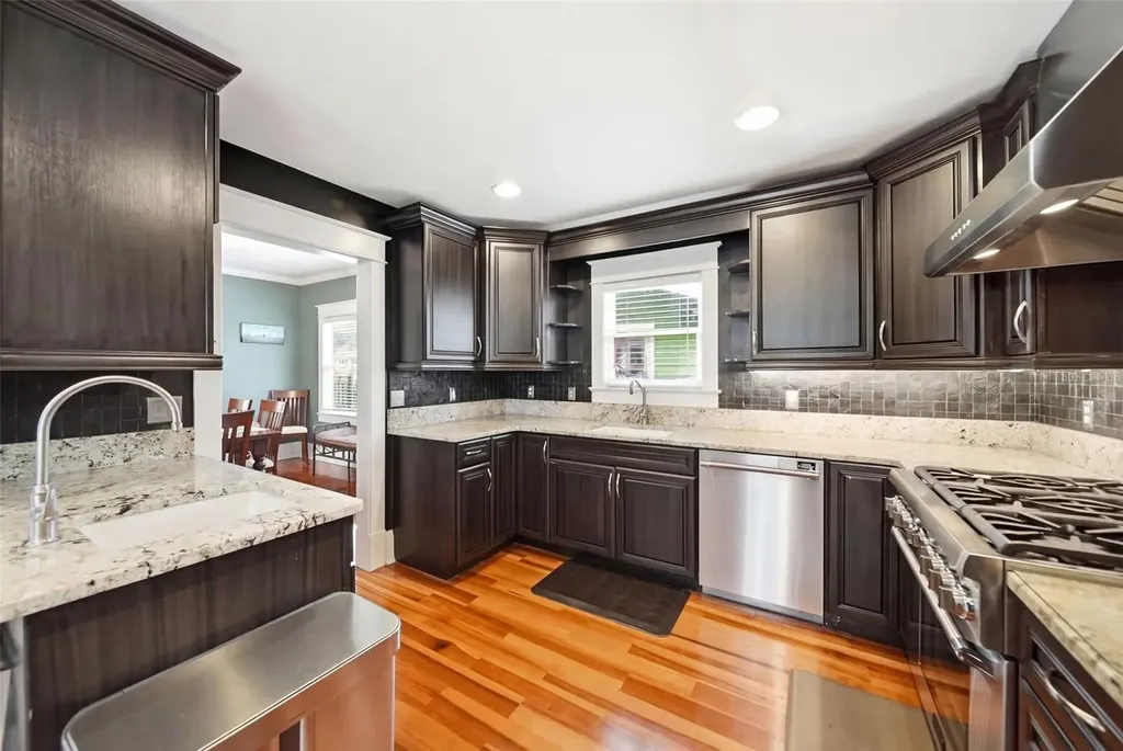 29 N Brown Avenue Orlando FL 32801