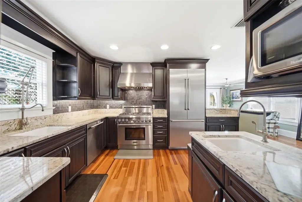 29 N Brown Avenue Orlando FL 32801