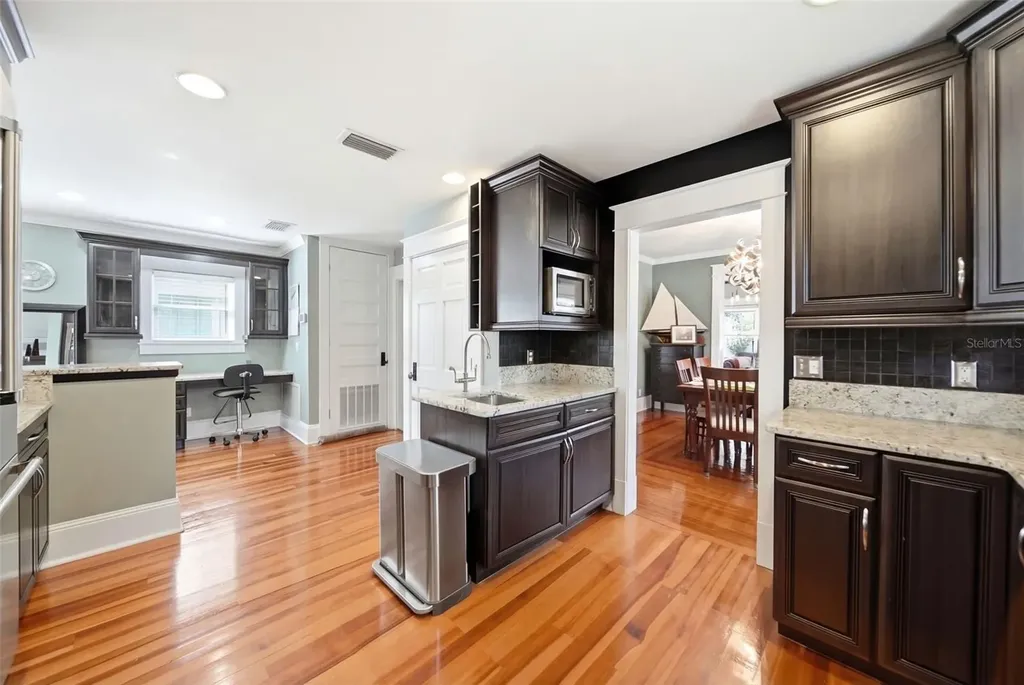 29 N Brown Avenue Orlando FL 32801