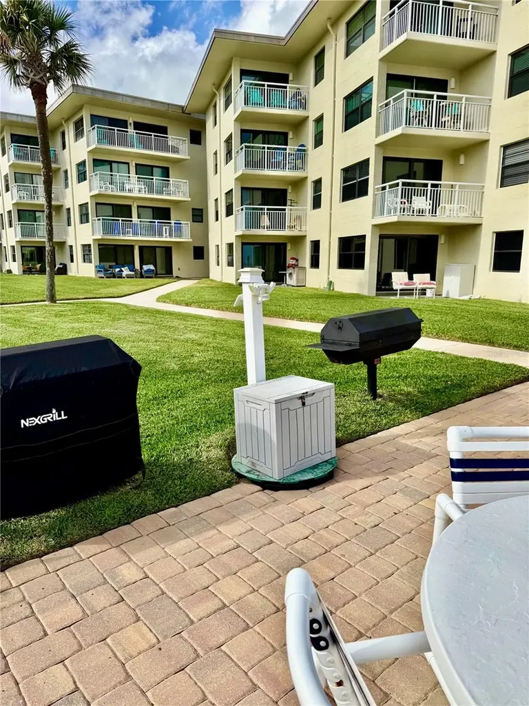4811 Saxon Drive New Smyrna Beach FL 32169