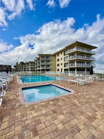 4811 Saxon Drive New Smyrna Beach FL 32169