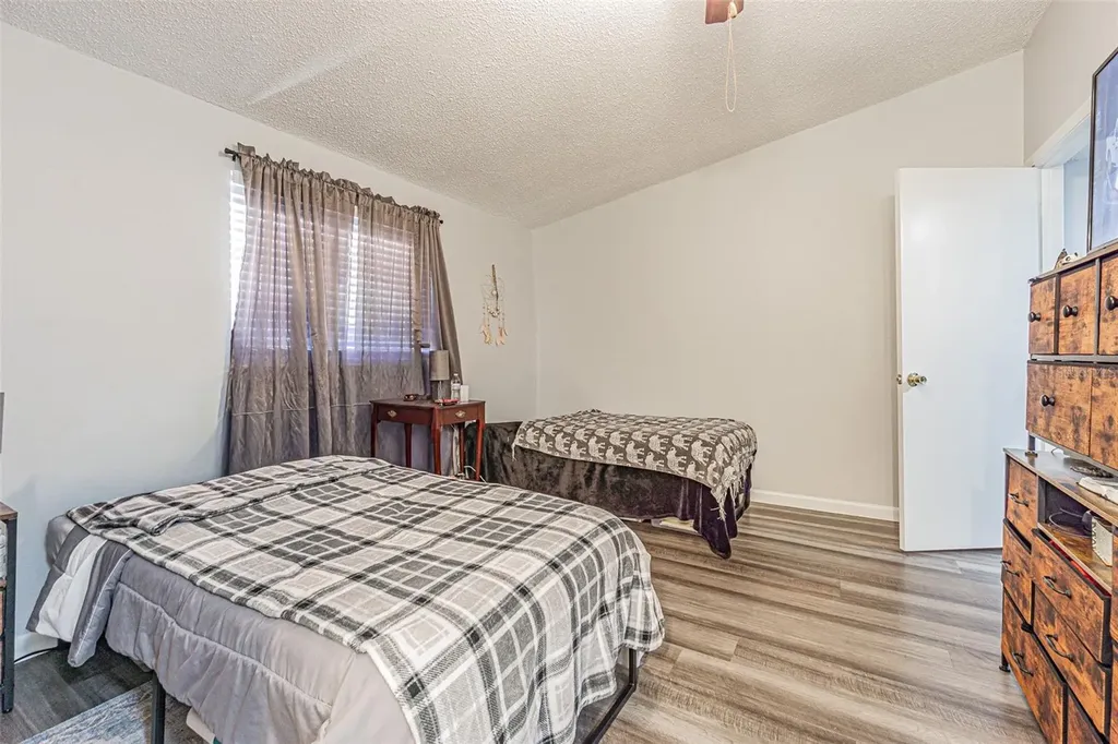 4010 Oak Limb Court Tampa FL 33614