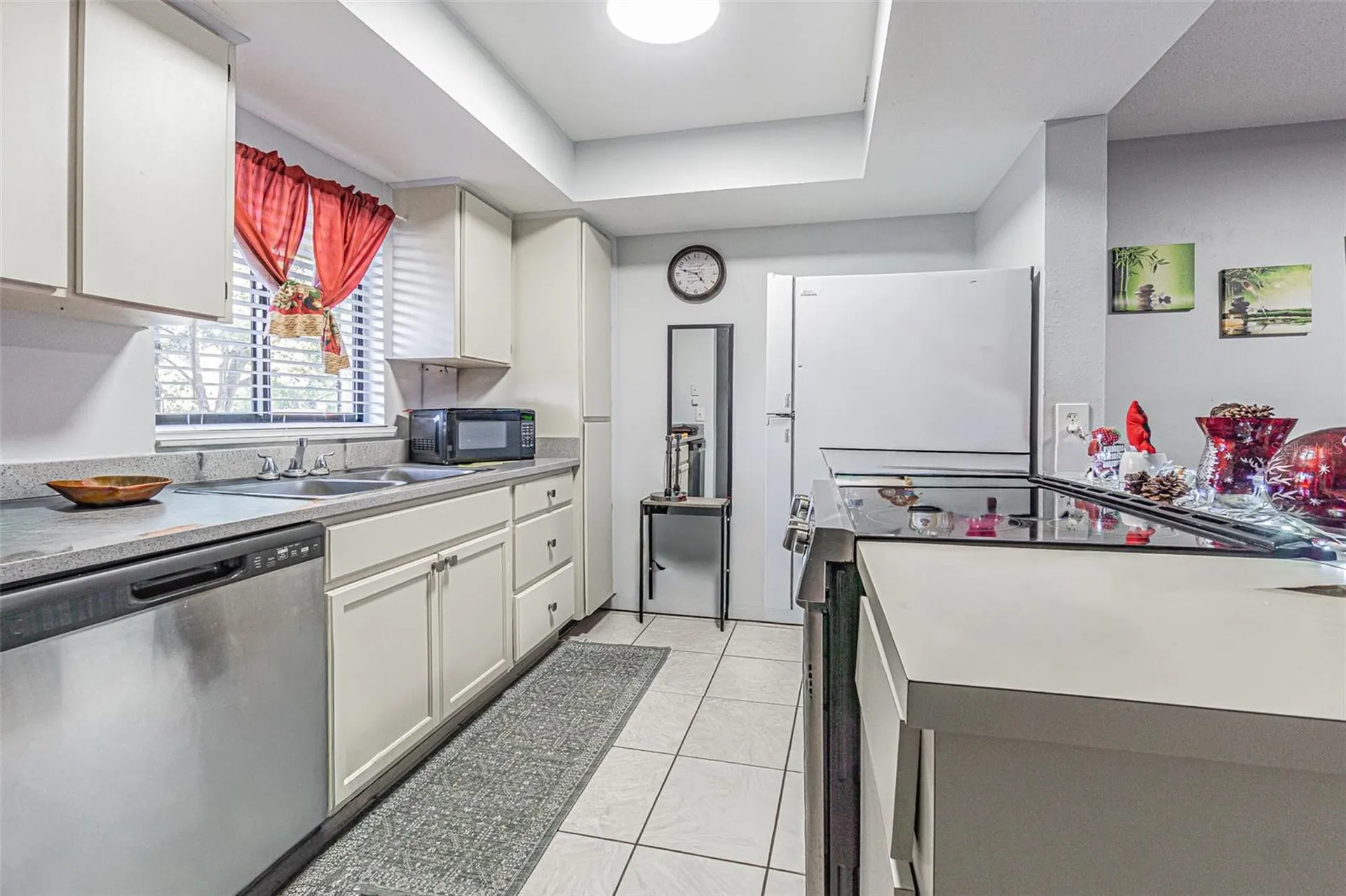 4010 Oak Limb Court Tampa FL 33614