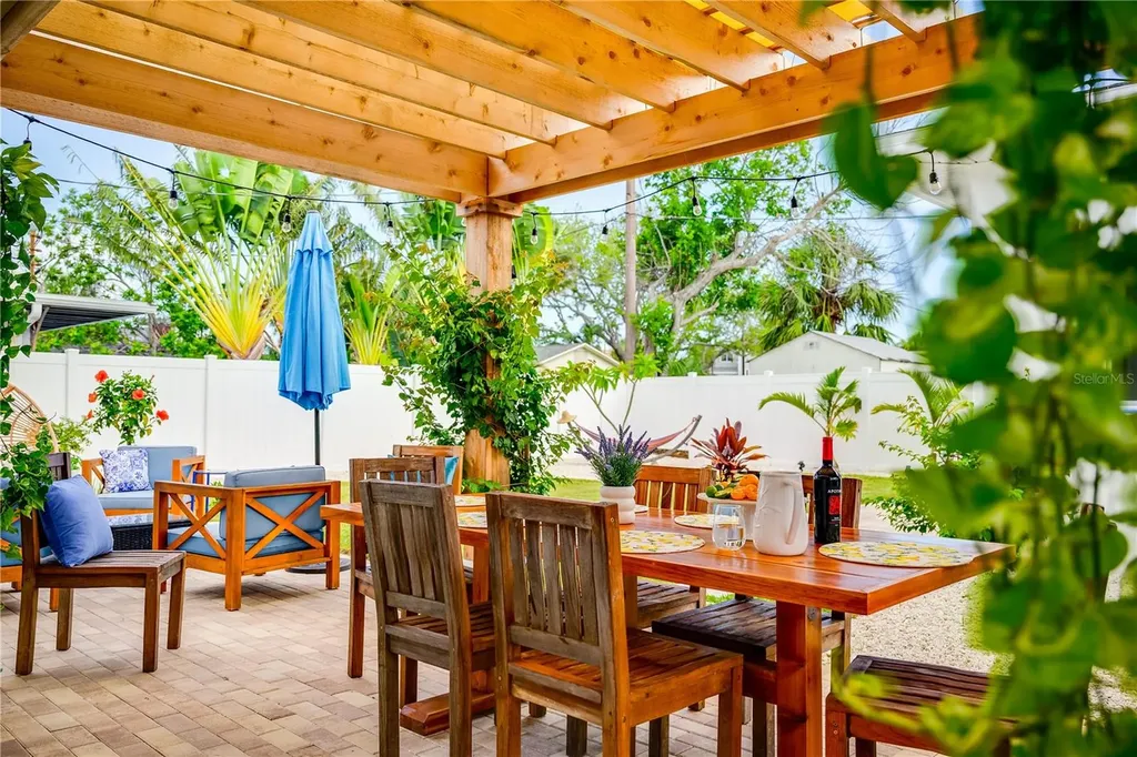 14032 N Bayshore Drive Madeira Beach FL 33708