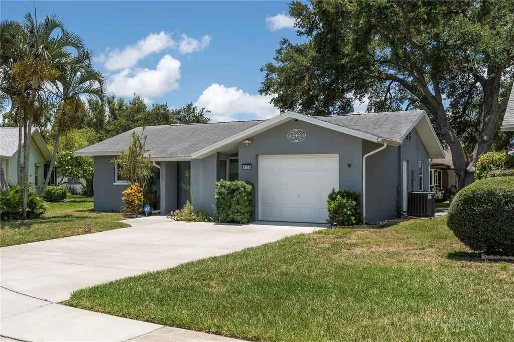 4309 Huron Lane Clearwater FL 33762