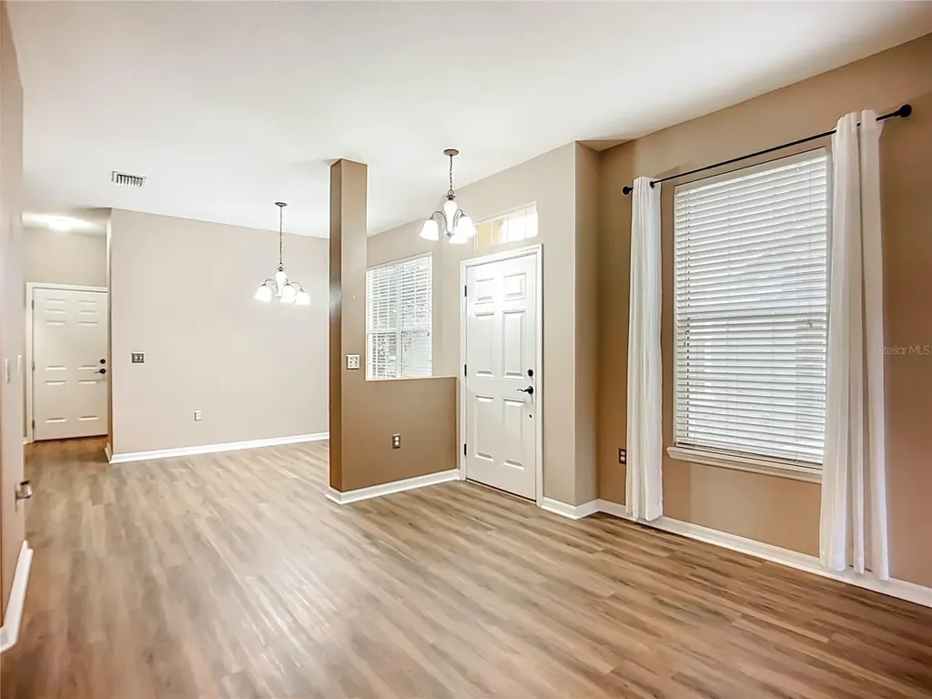 6811 Breezy Palm Drive Riverview FL 33578