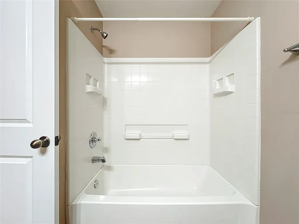 6811 Breezy Palm Drive Riverview FL 33578