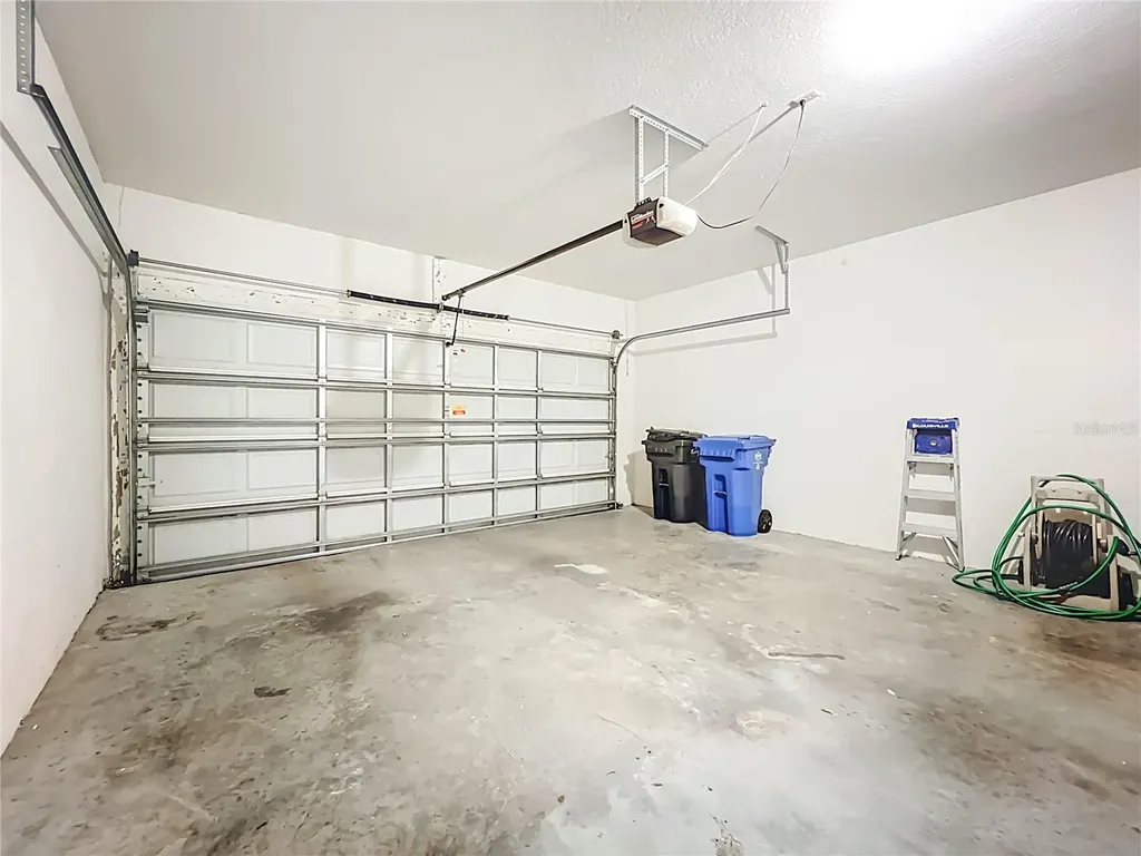 6811 Breezy Palm Drive Riverview FL 33578