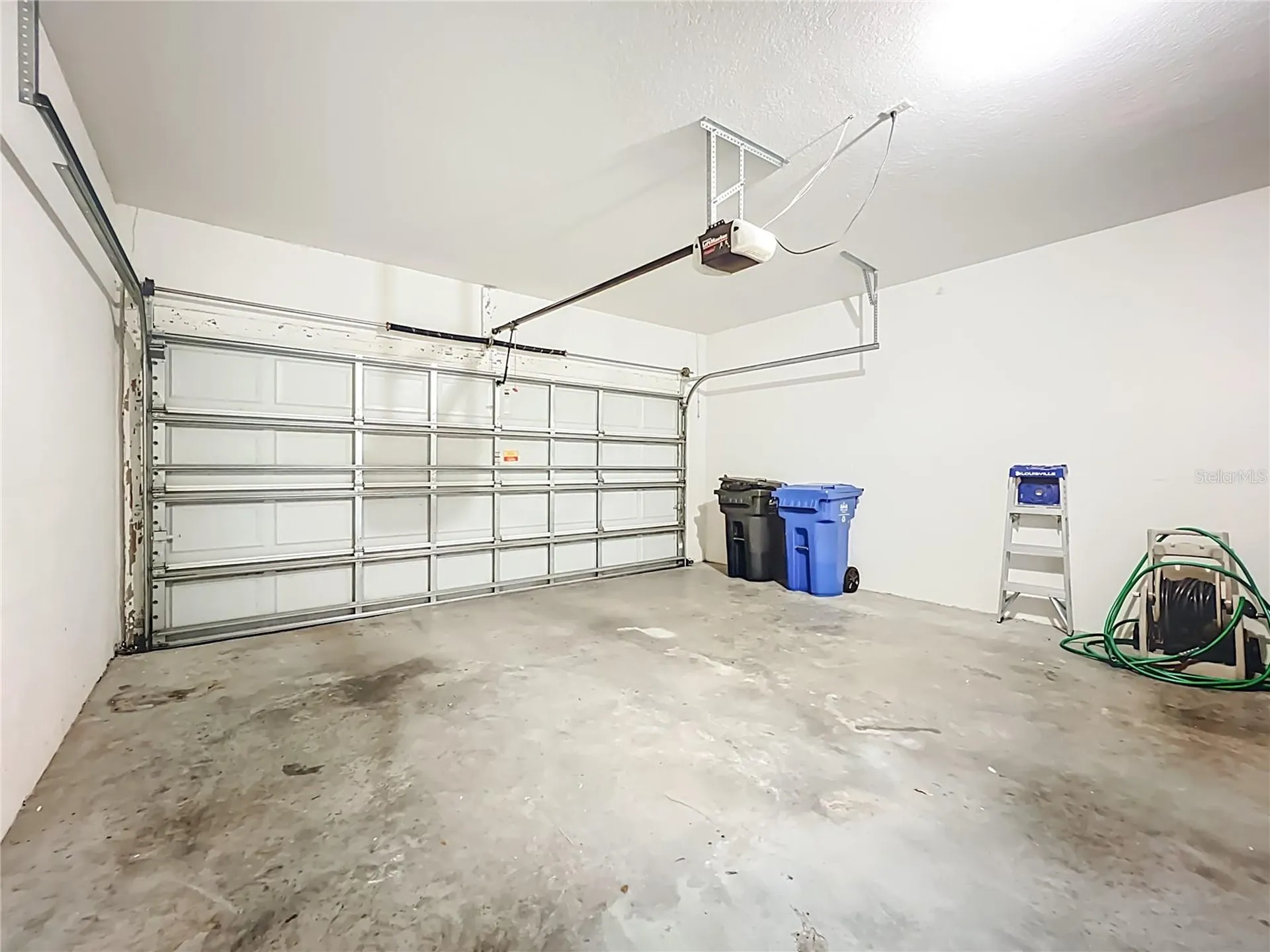 6811 Breezy Palm Drive Riverview FL 33578