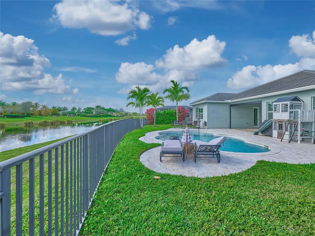 15966 Whippoorwill Circle Loxahatchee FL 33470