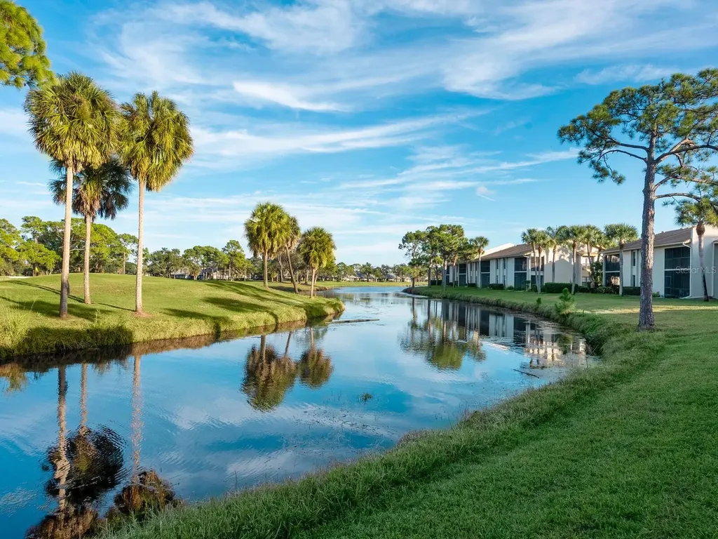4610 Weybridge Sarasota FL 34235