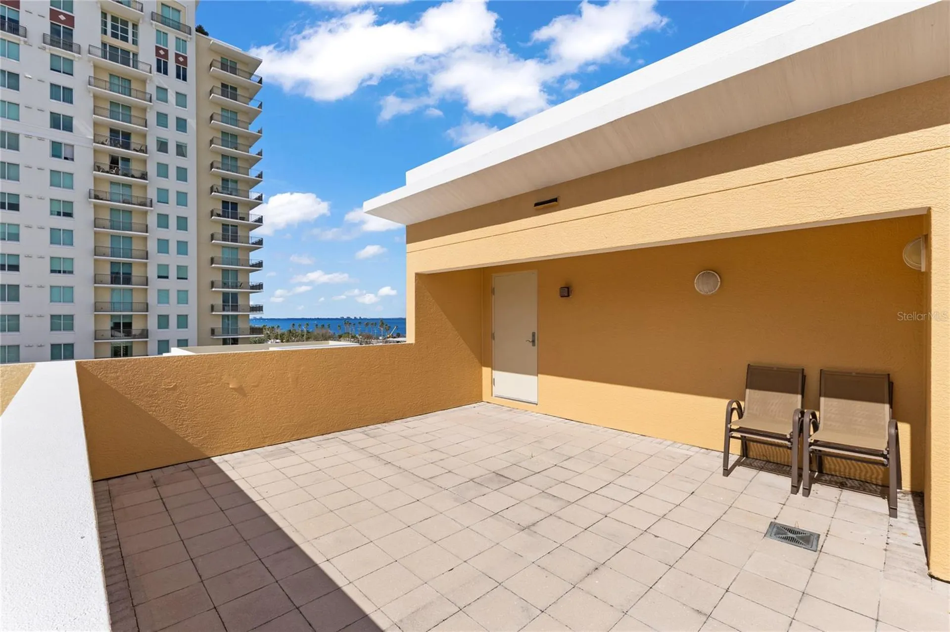 800 N Tamiami Trail Sarasota FL 34236