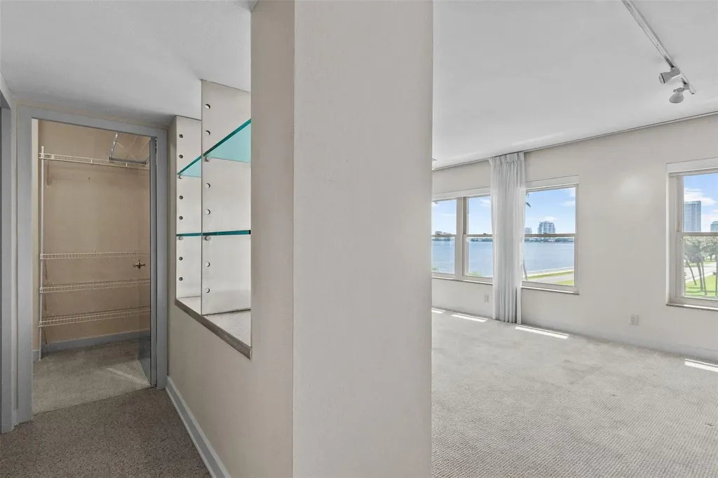 2401 Bayshore Boulevard Tampa FL 33629