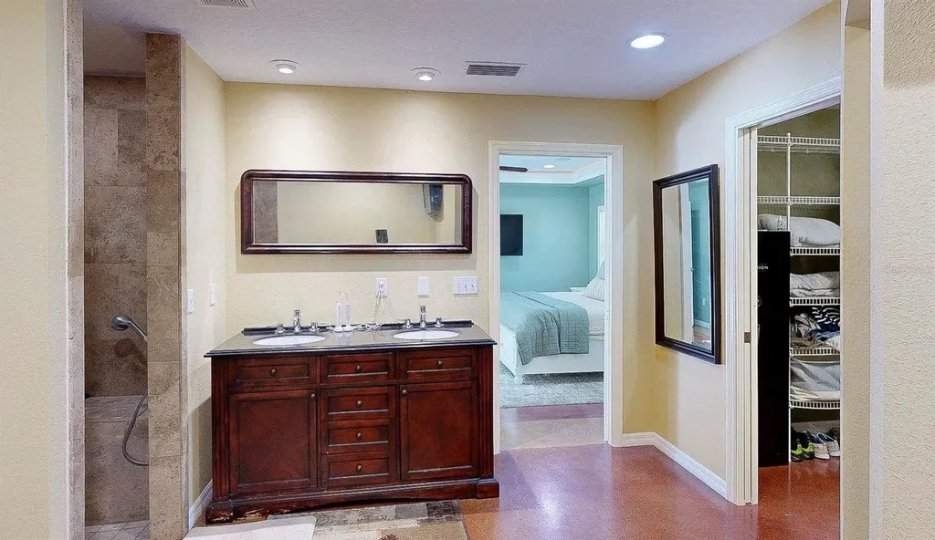 12005 Deerfoot Place Thonotosassa FL 33592