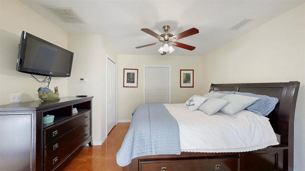 12005 Deerfoot Place Thonotosassa FL 33592