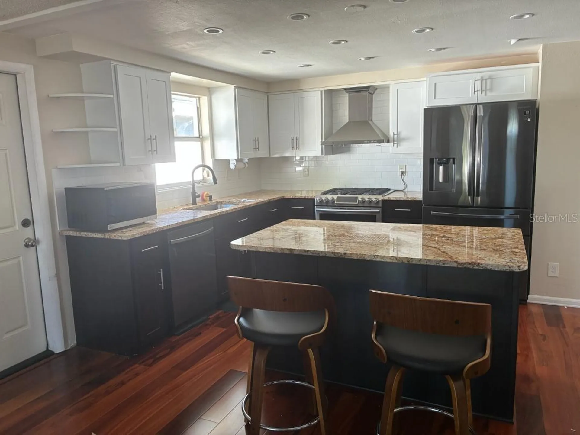 3328 7th Avenue N St Petersburg FL 33713