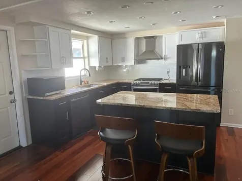 3328 7th Avenue N St Petersburg FL 33713