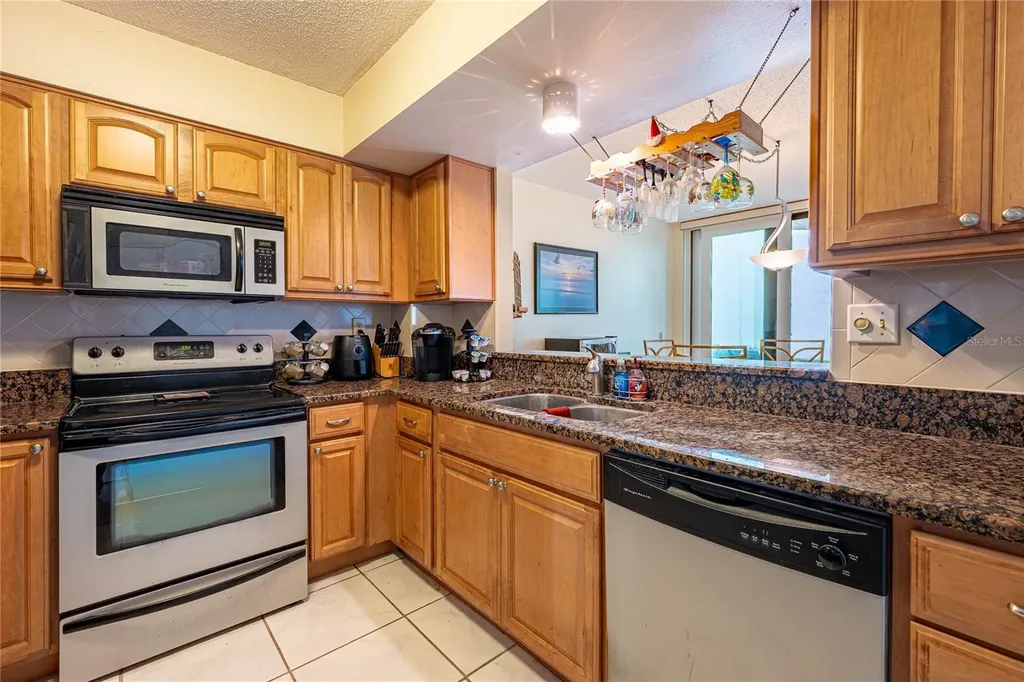 5541 Puerta Del Sol Boulevard S St Petersburg FL 33715