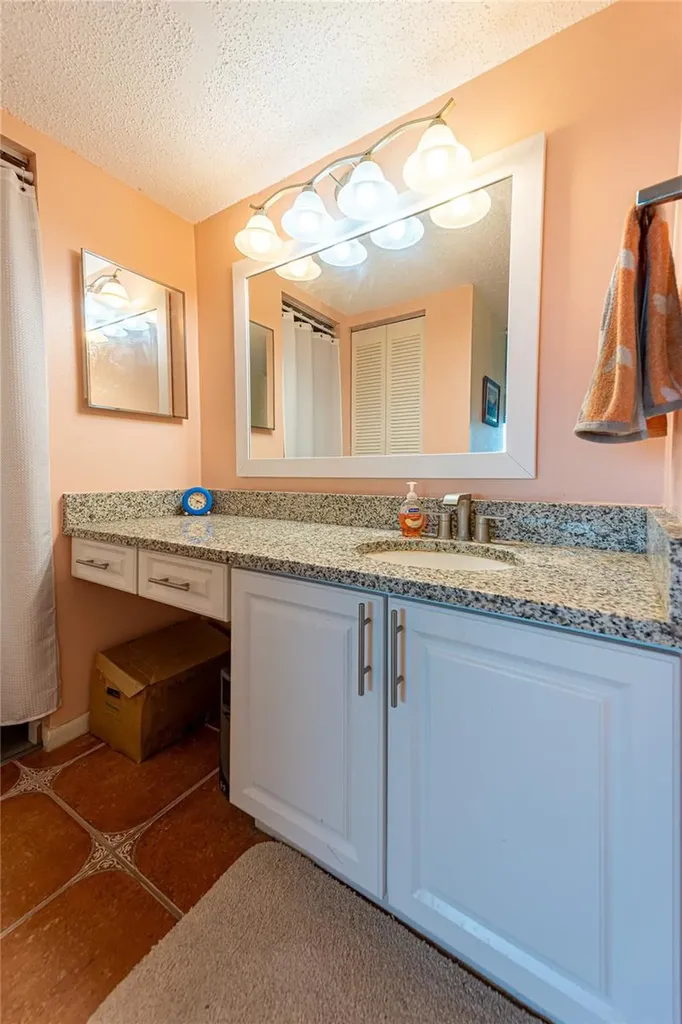 5541 Puerta Del Sol Boulevard S St Petersburg FL 33715