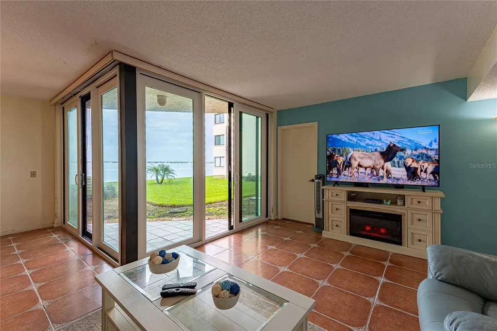 5541 Puerta Del Sol Boulevard S St Petersburg FL 33715