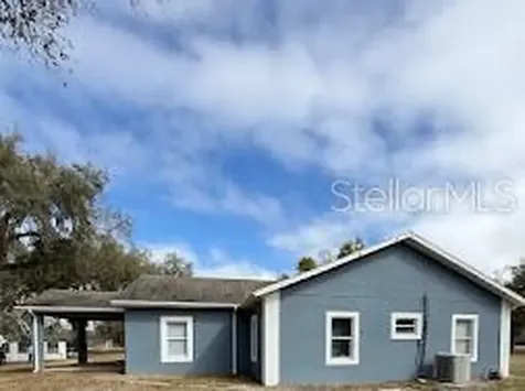 7040 Lumberton Road Zephyrhills FL 33540