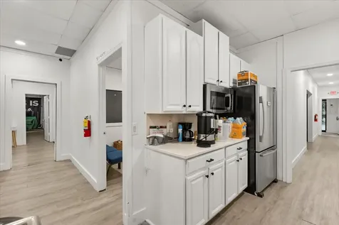 1046 Plaza Drive Kissimmee FL 34743