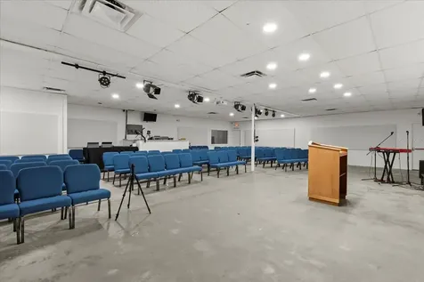 1046 Plaza Drive Kissimmee FL 34743