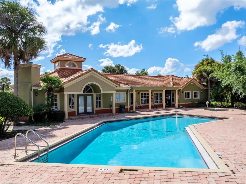 409 Fountainhead Circle Kissimmee FL 34741