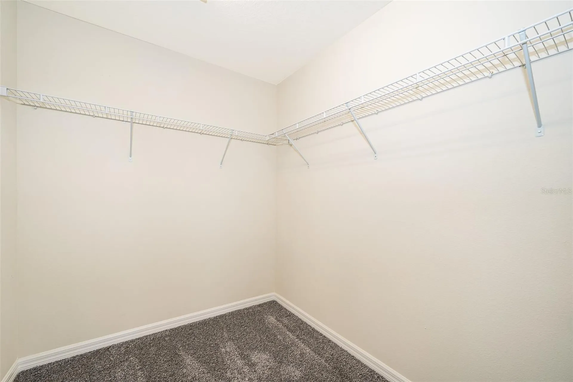 5505 Misty Oak Circle Davenport FL 33837