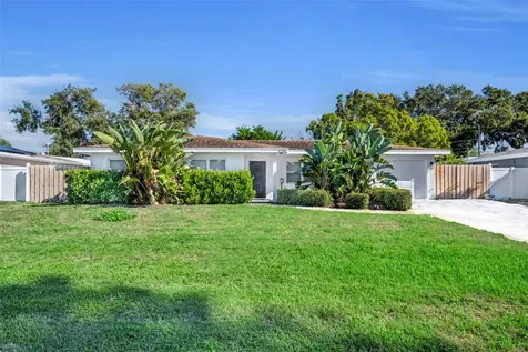6318 30th Street S St Petersburg FL 33712