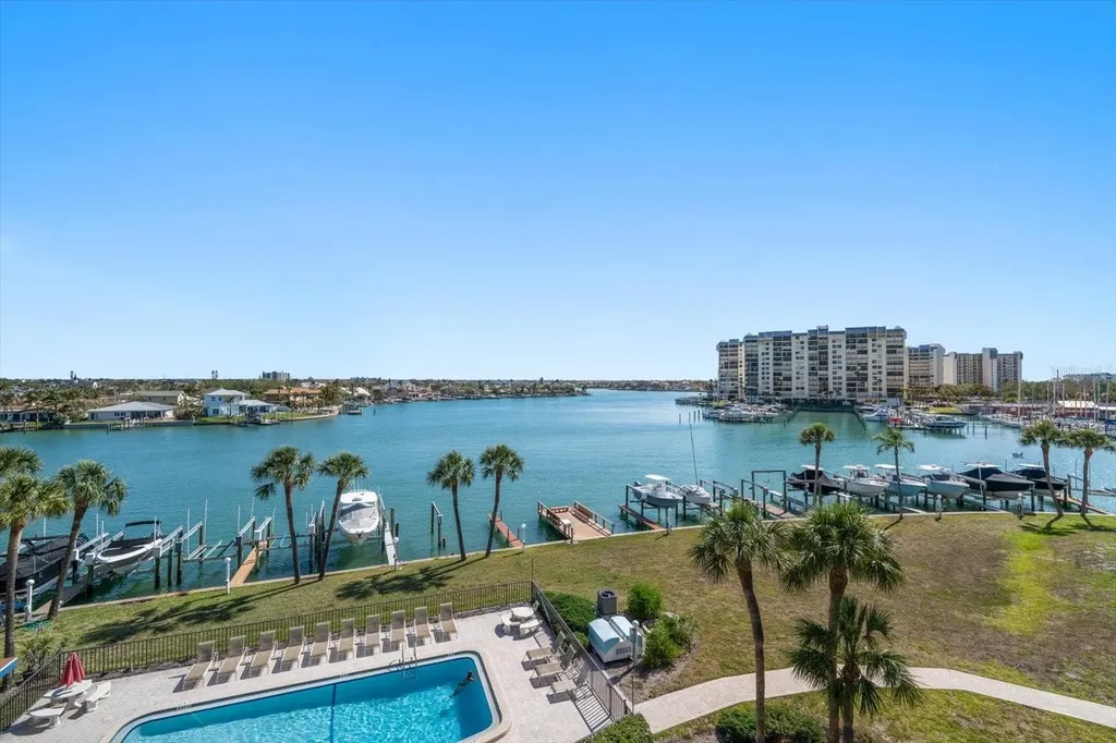 9815 Harrell Avenue Treasure Island FL 33706