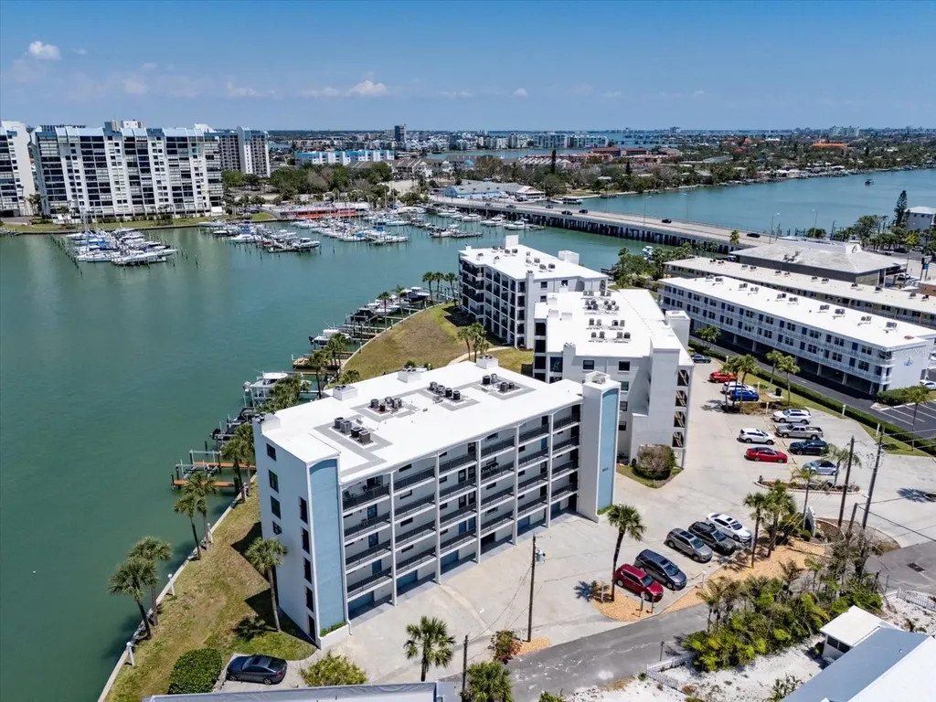 9815 Harrell Avenue Treasure Island FL 33706