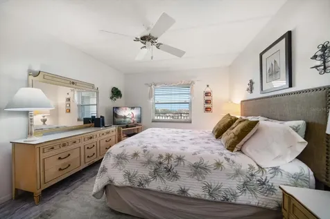 9815 Harrell Avenue Treasure Island FL 33706