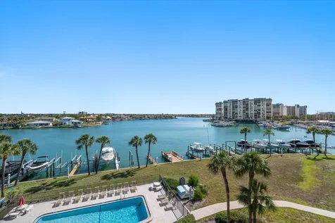 9815 Harrell Avenue Treasure Island FL 33706