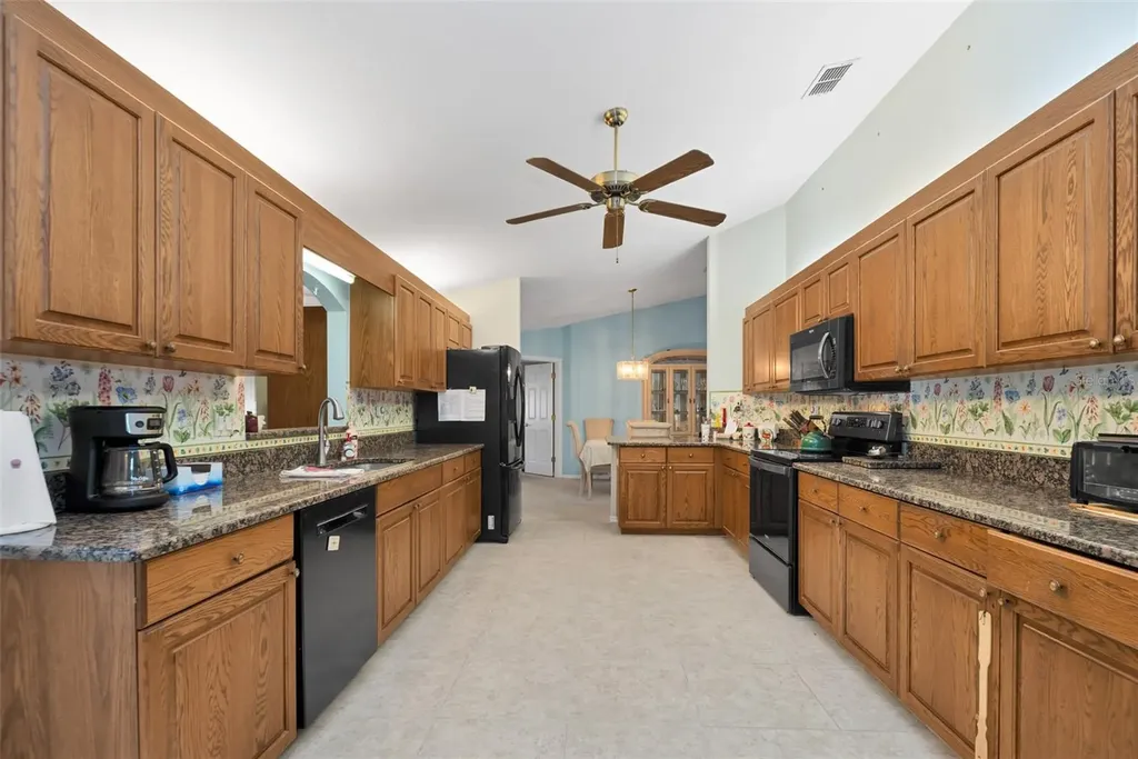 9921 SE 138th Loop Summerfield FL 34491