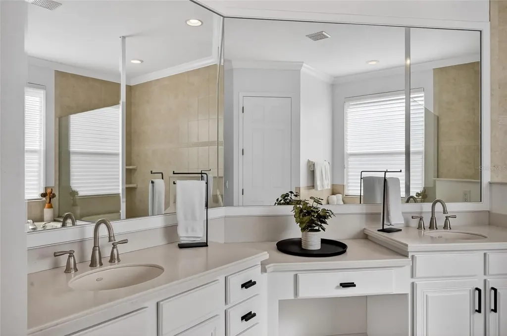 6718 Ladyfish Trail Lakewood Ranch FL 34202