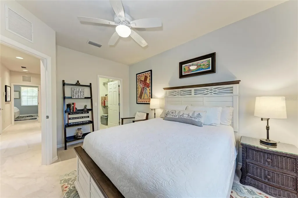 3810 82nd Avenue Circle E Sarasota FL 34243