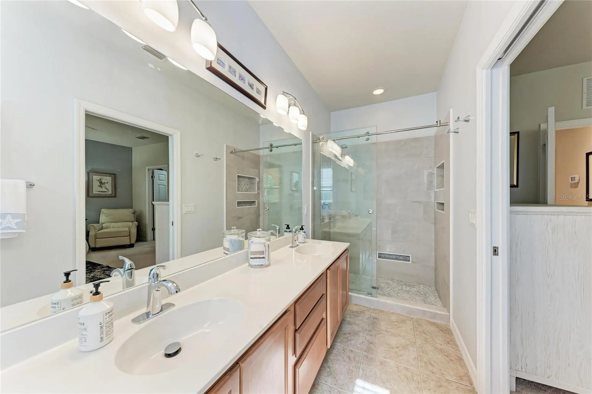 3810 82nd Avenue Circle E Sarasota FL 34243