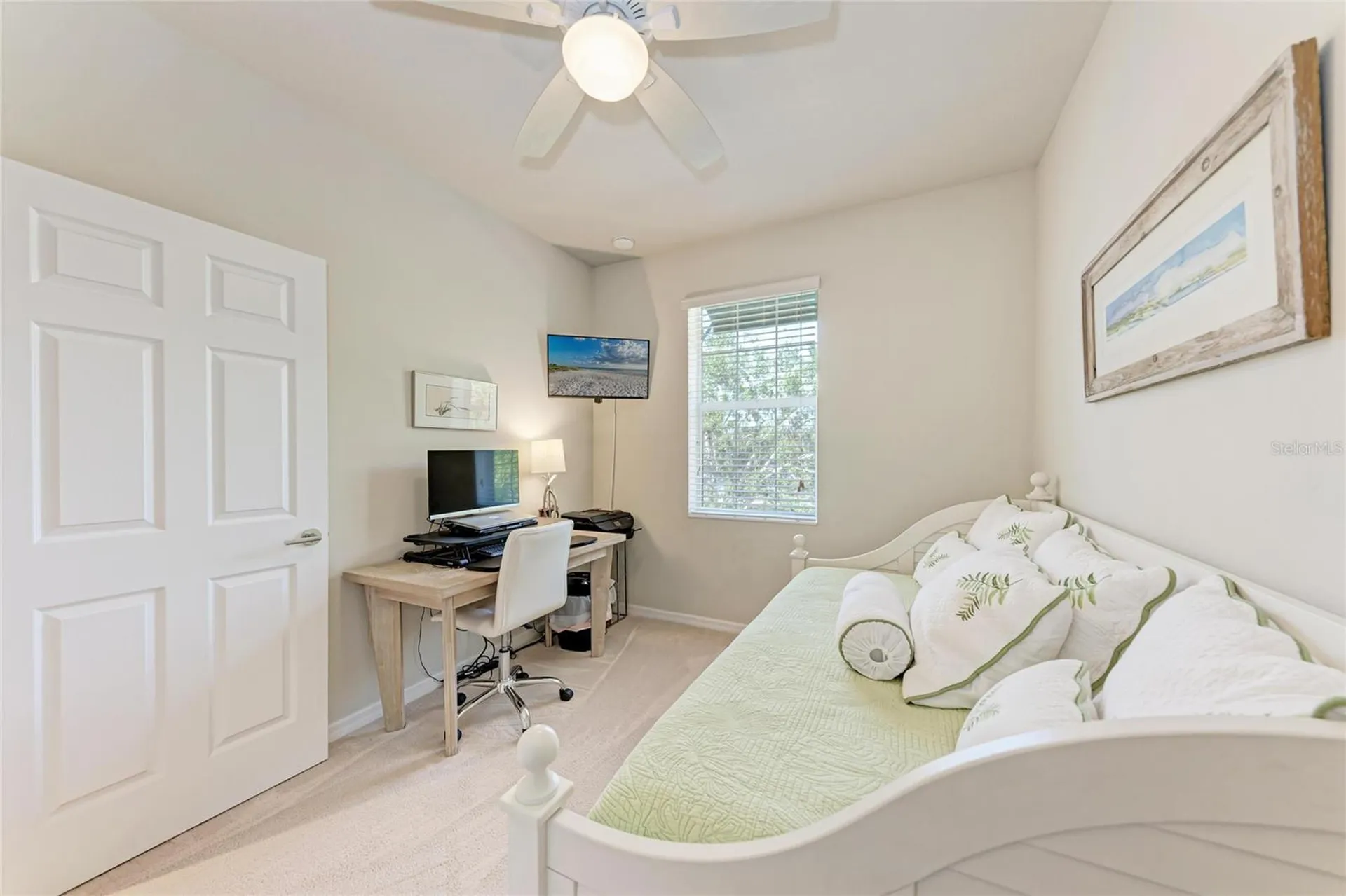 3810 82nd Avenue Circle E Sarasota FL 34243