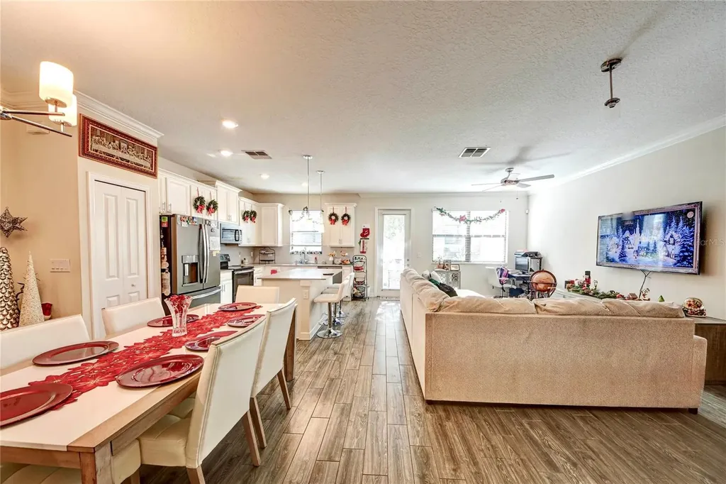 8506 Wingfoot Road Davenport FL 33896