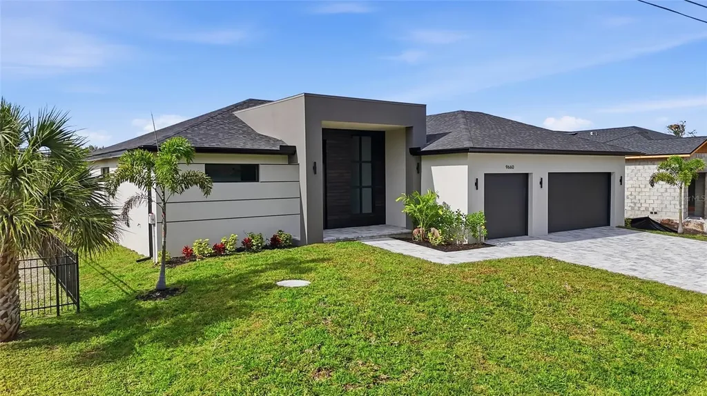 9660 President Circle Port Charlotte FL 33981