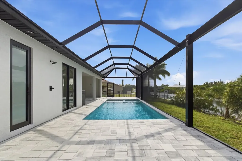 9660 President Circle Port Charlotte FL 33981