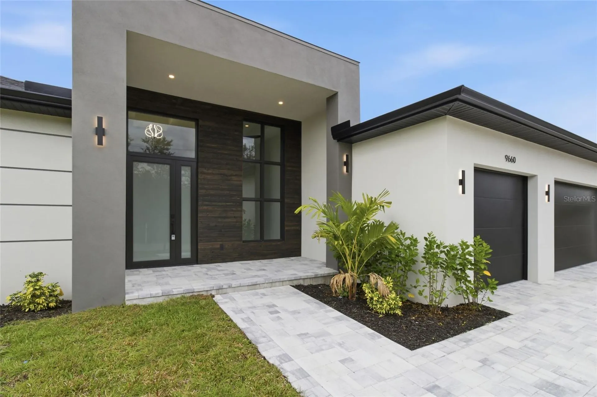 9660 President Circle Port Charlotte FL 33981